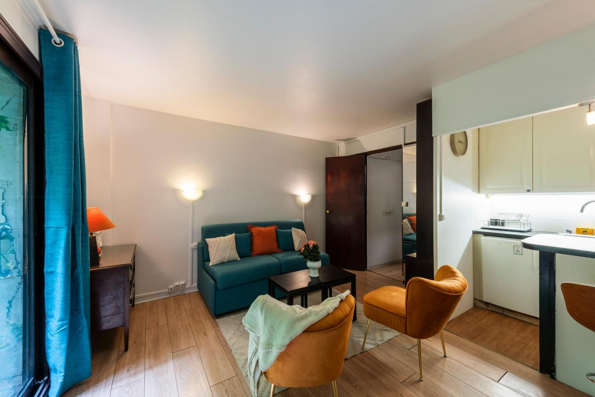 A Montmartre Avec Terrasse Appartement Parijs